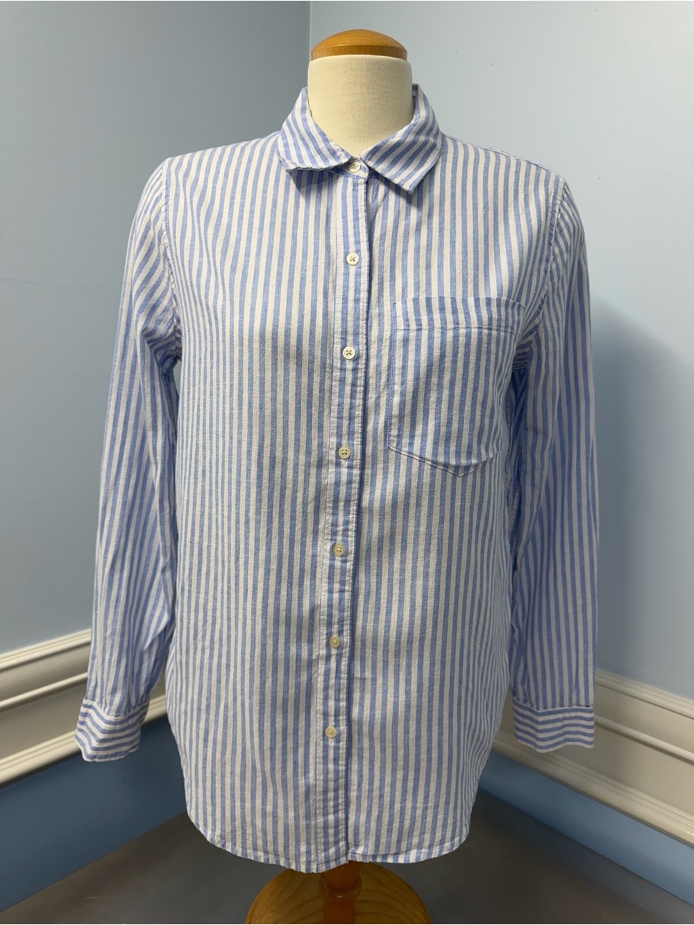 Gap linen blend Striped boyfriend fit shirt